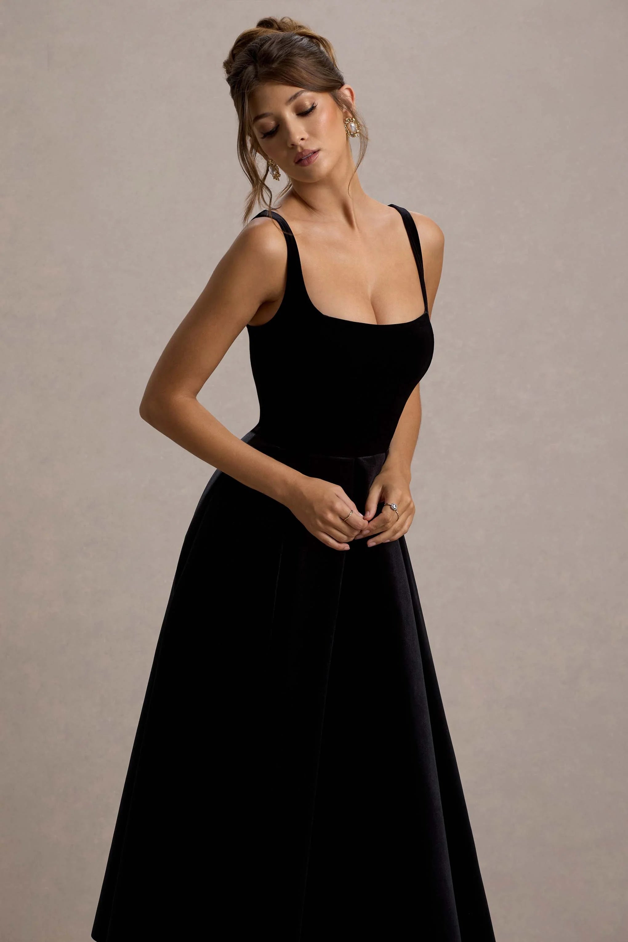 francisca | black velvet strappy volume-hem midi dress